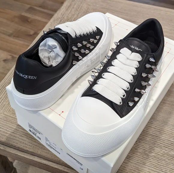 ALEXANDER MCQUEEN Tread Slick $790 Men\'s Black/White Sneakers New Size 45 Alexander McQueen Tread Slick low-top Sneakers | Black  main image 3